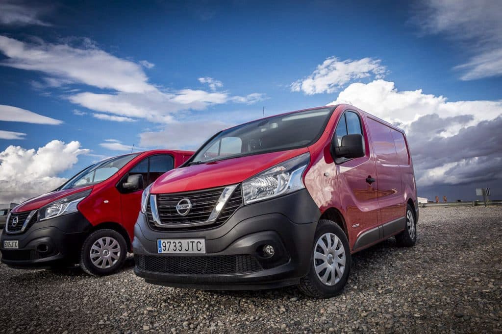 véhicule utilitaire nissan