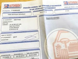 Délais de trois mois pour le contrôle technique des véhicules utilitaires légers.