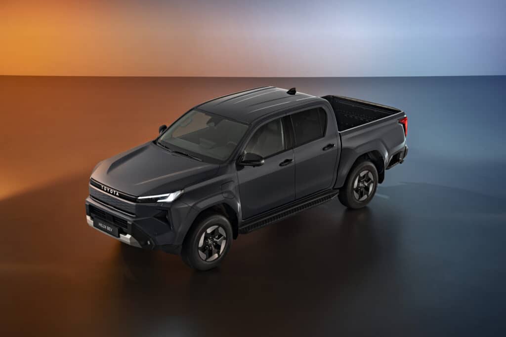 Toyota Hilux EV statique