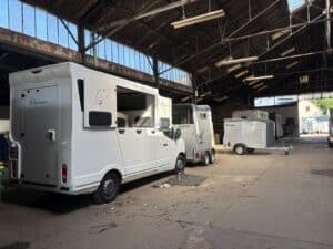 Renault Master d’occasion : la seconde vie d’un châssis en camion pour chevaux