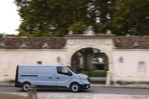 Avis Renault Trafic L2H1 : « Premier fourgon compact de France, mais il faut regarder la carte grise, pas la brochure »