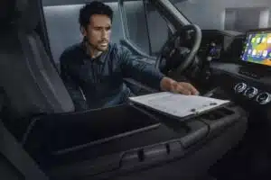 Coût d’entretien d’un fourgon électrique : ce que vous paierez vraiment
